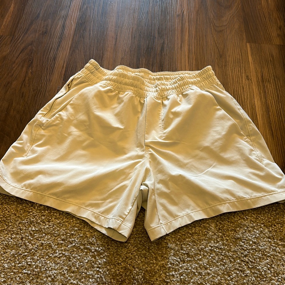 Men’s Lululemon Pace Breaker Linerless Short 5"